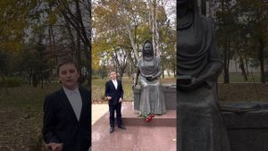 90 лет со дня смерти Фазу Алиевой, стихотворение Фазу Алиевой на аварском и на английском языке.