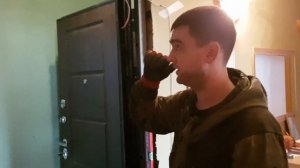 ► Установка входной двери в двенадцати этажном панельном доме доме
