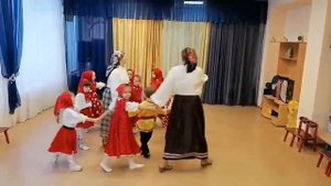 МБДОУ Детский сад №111, Веселушки, хоровод Ручеёк