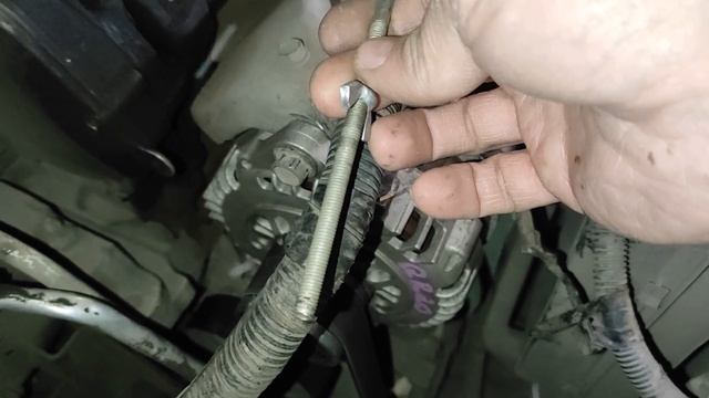 Замена приводного ремня Nissan с QR20 смотреть онлайн