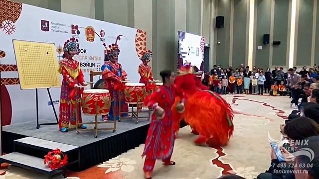 Заказать китайское шоу на праздник и корпоратив Москва - укротительница и китайский лев на новый го смотреть онлайн