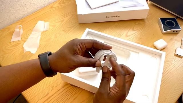 Apple Silicon M1 MacBook Pro 8GB 512GB Unboxing Space Gray смотреть онлайн