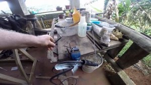 Как можно восстановить сорванные шестигранники болтов, если невозможно купить новые.