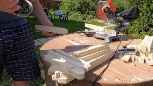 Раскладной табурет из дерева