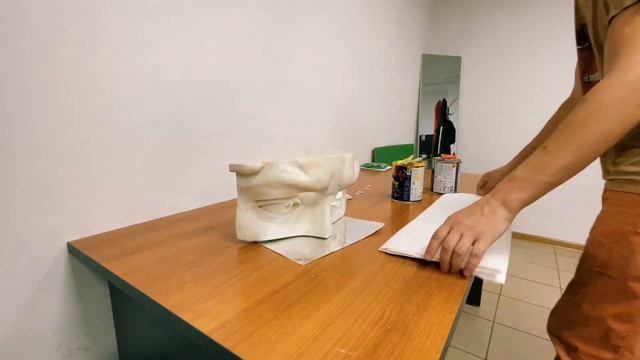 Реквизит – Хожу по помойкам, потом на выставку