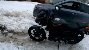 Прогреваю Bajaj Pulsar 180, готовлюсь к установке дополнительной фары и GPS-трекера.