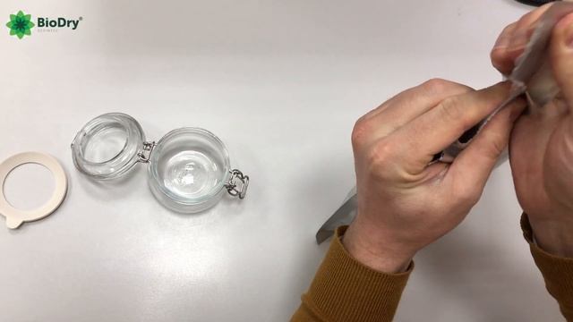 BioDry (Биодрай) - для птиц смотреть онлайн