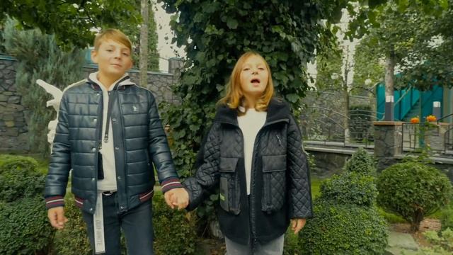 Лучшее поздравление для любимой бабушки Dembitski_studio Бабушка любимая моя смотреть онлайн