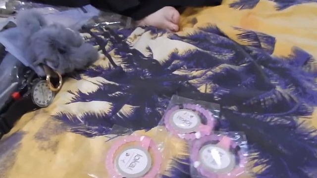 Распаковка товаров из Китая (бижутерия, линзы. аксессуары) смотреть онлайн