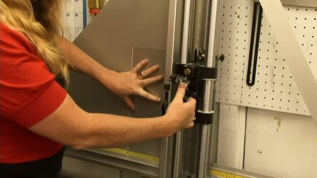 Framing : How to Cut a Glass Frame смотреть онлайн