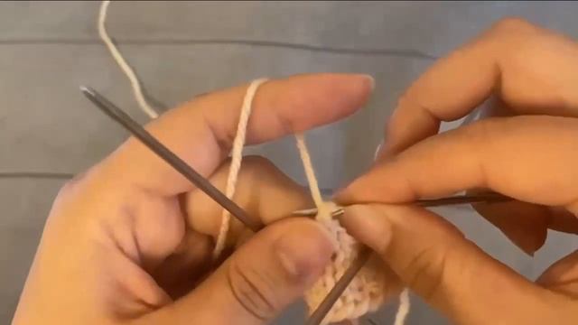 Супер легкий узор для носков (#knittingtutorialforbeginners #knittingsocks #вязаныеноски)