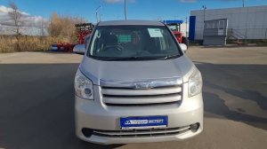 Toyota Noah 2009 г.