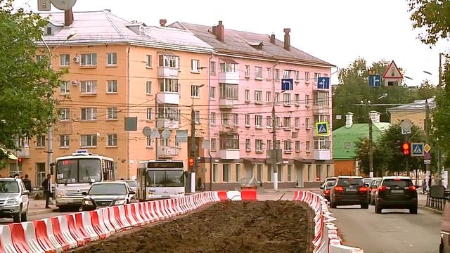 В Твери начали демонтировать трамвайные пути на ул. Горького смотреть онлайн