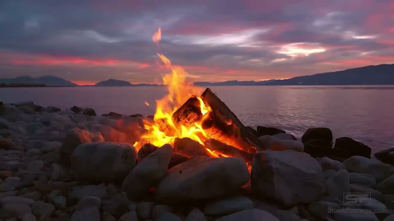 Шрила Прабхупада джапа (гитара, огонь) - japa meditation (guitar, fire) смотреть онлайн