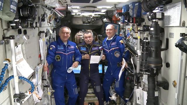 SMS нам МКС — привет с орбиты смотреть онлайн