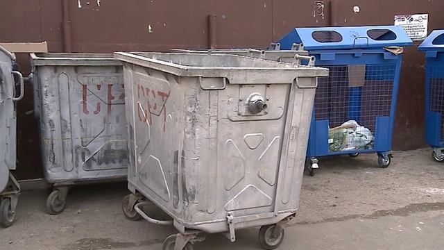 (12+) Как установить в своем дворе особенную контейнерную площадку? смотреть онлайн