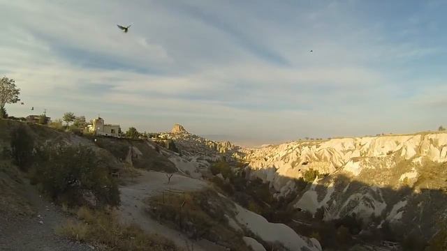 Птицы над горами смотреть онлайн