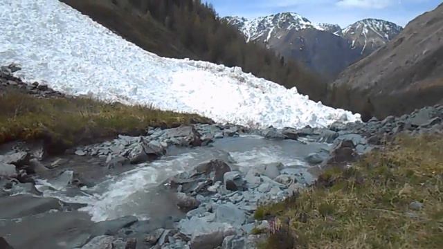 Долина реки Колынагач. Горный Алтай. Июнь 2013 г. смотреть онлайн