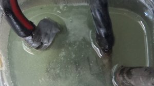 Запуск грузовика, как почистить клемы на аккумулятор