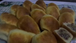 Как приготовить очень вкусные и сочные пирожки из ливера на без дрожжевом тесте.