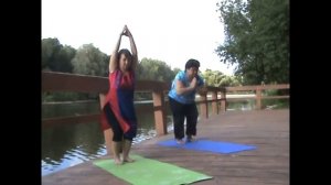 Йога для пенсионеров и людей с лишним весом.