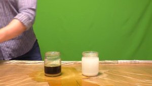 #ЧТО БУДЕТ ЕСЛИ КОКА КОЛУ СМЕШАТЬ С СОЛЬЮ I КОКА КОЛА И СОЛЬ