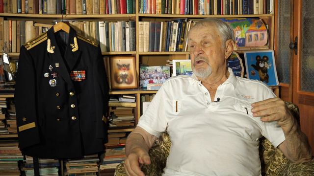 От немецкой оккупации и службы в ВМФ до побед в регатах – история Александра Россинского
