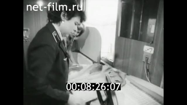 1987г. Целиноград. вокзал. поезд Целиноград - Москва