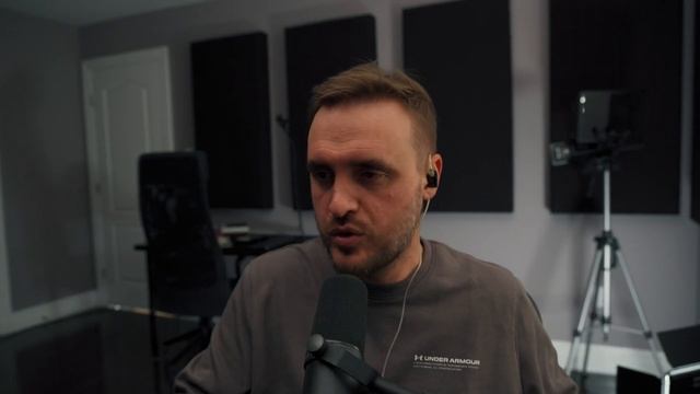 Let's talk about the Linux community... смотреть онлайн