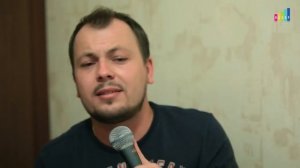 казах и русский поют на украинском