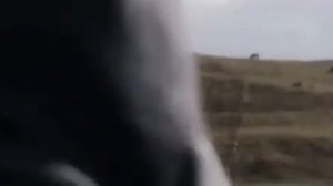 На холмах Грузии лежит ночная мгла