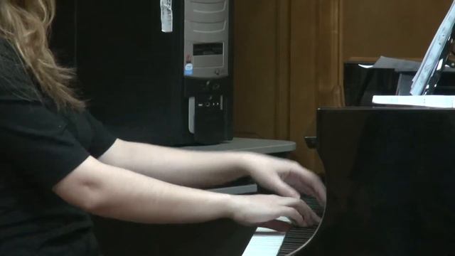 ЭЛЬМИРА    ХЕЧИКЯН- " ЗАБРОШЕННАЯ    СКРИПКА "- Э. ХЕЧИКЯН, Д. КИЦЕНКО смотреть онлайн