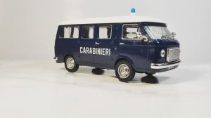 Масштабная модель автомобиля FIAT 238 Minivan Carabinieri, Полицейские Машины Мира выпуск журнала 2,