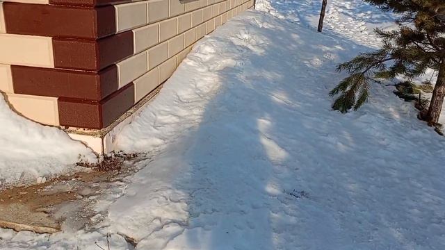 _Дом из газоблока со снятой фаской, после зимы смотреть онлайн