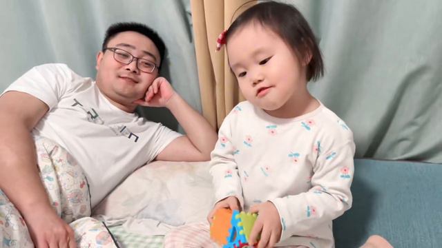 宝宝在幼儿园中午不睡光捣乱，爸妈怎么说都不听，油盐不进气死人 смотреть онлайн