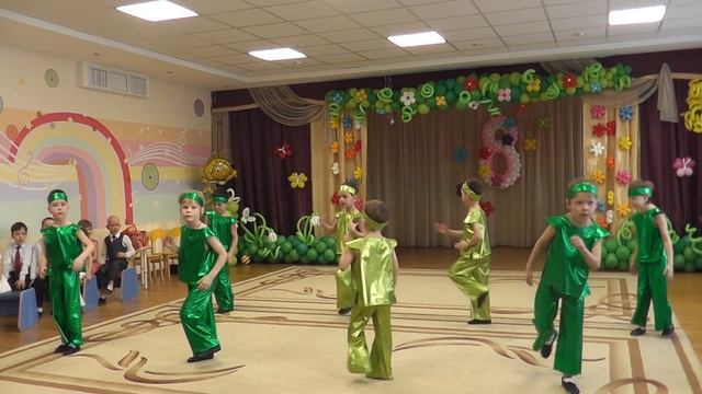 Шуточный танец роботов смотреть онлайн