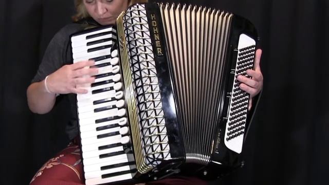 Cetified Pre-Owned Accordion: Hohner Atlantic IVN 19" keyboard смотреть онлайн