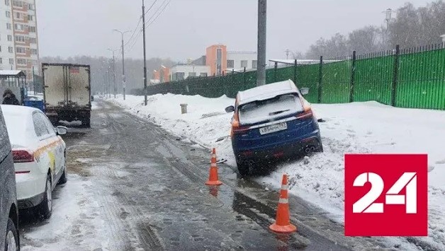 Подростки трахаются в машине Подростки трахаются в машине