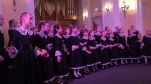 ПЕСЕНКА ПРО ЧУДЕСА из кантаты В Плешака "Кот в сапогах" ст А Таскина - хор "Небесные ласточки" Киров