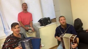 Песни от души! / Дмитрий Иващенко / Бабкины внуки