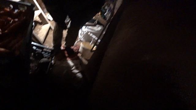 Меняем столб в подполье под печкой