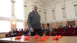 Глава Оренбурга Сергей Салмин вручил сертификаты молодым семьям на получение социальной выплаты