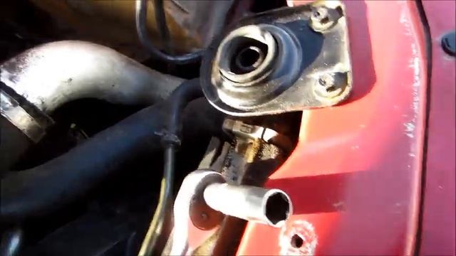 снятие головки блока Sssng Yong Aktion D2.0DT смотреть онлайн