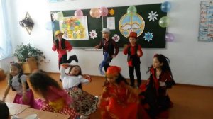Цыганский танец на Наурыз 2г класс шк Ломоносова г Зайсан