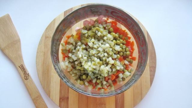 Салат Столичный с колбасой