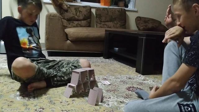 Вечерние "напольные" игры,), июль 2019(3) смотреть онлайн