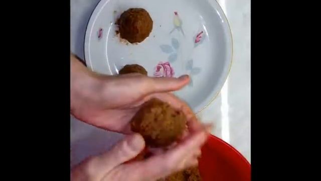 Нарядный и простой десерт без выпечки "Шишки".
