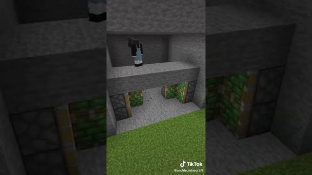 Как построить очень секретную дверь майнкрафт | Майнкрафт механизмы | Minecraft #shorts смотреть онлайн