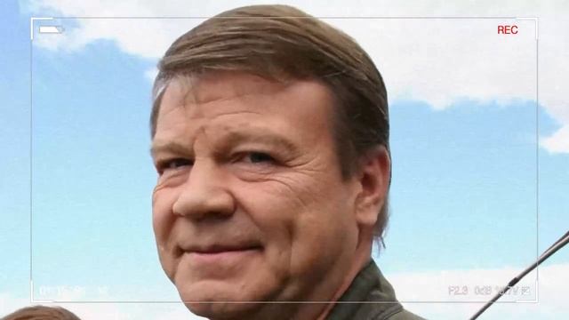 Трагические похороны Сергея Селина: Свет погас в мире российского кино смотреть онлайн