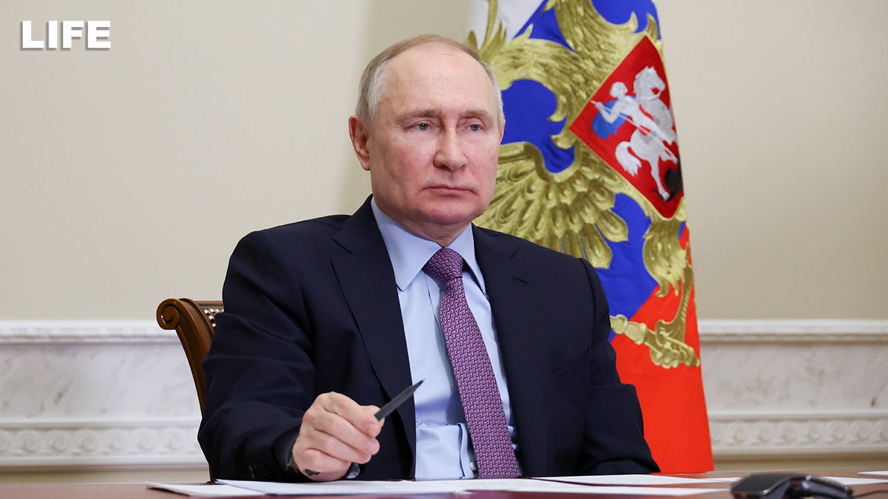 Путин проводит совещание с министрами 